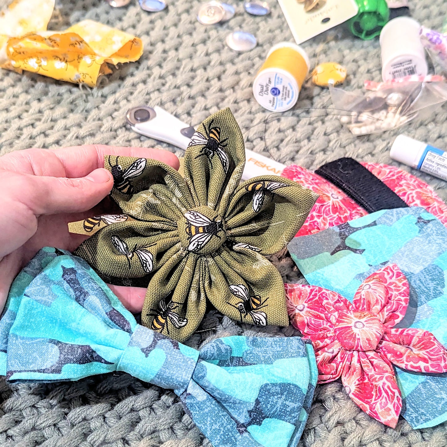 Custom Bow Order - Green Bee