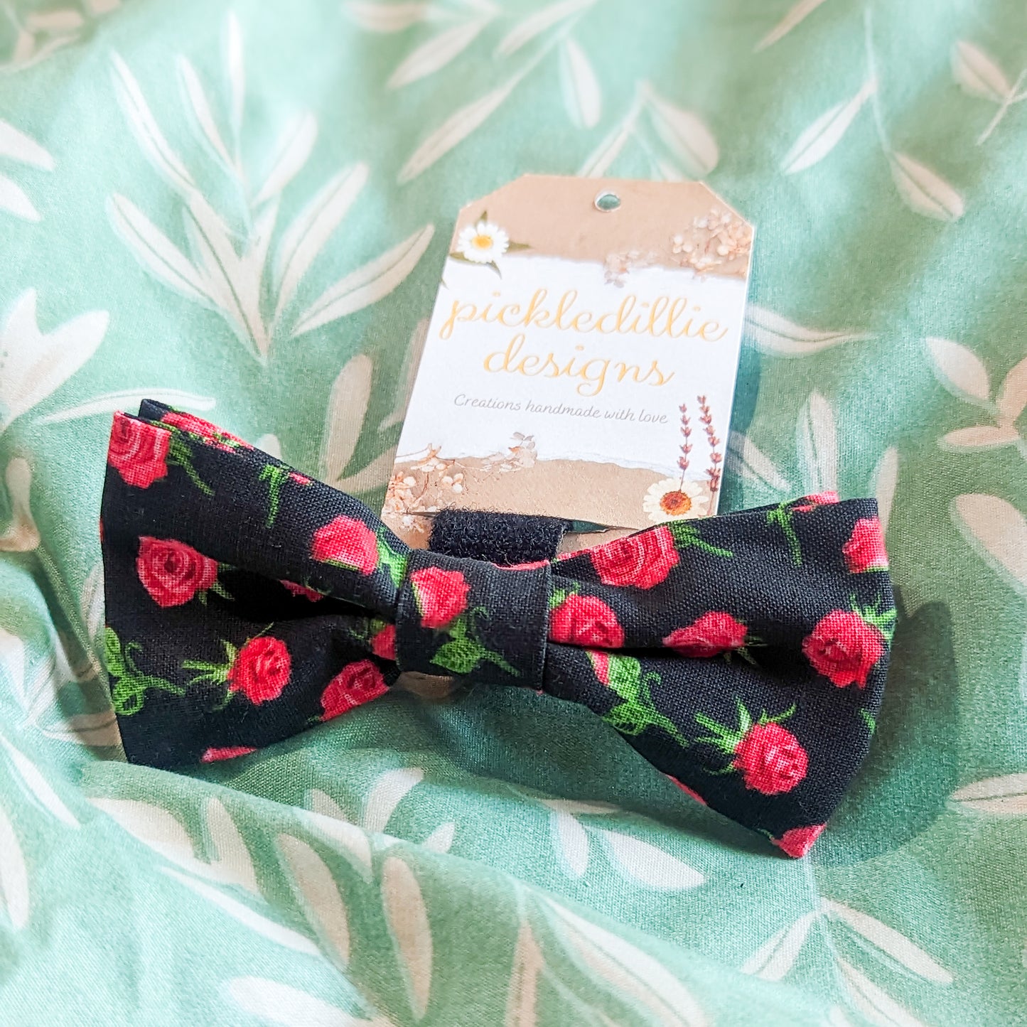 Rosebud Dog Bowtie