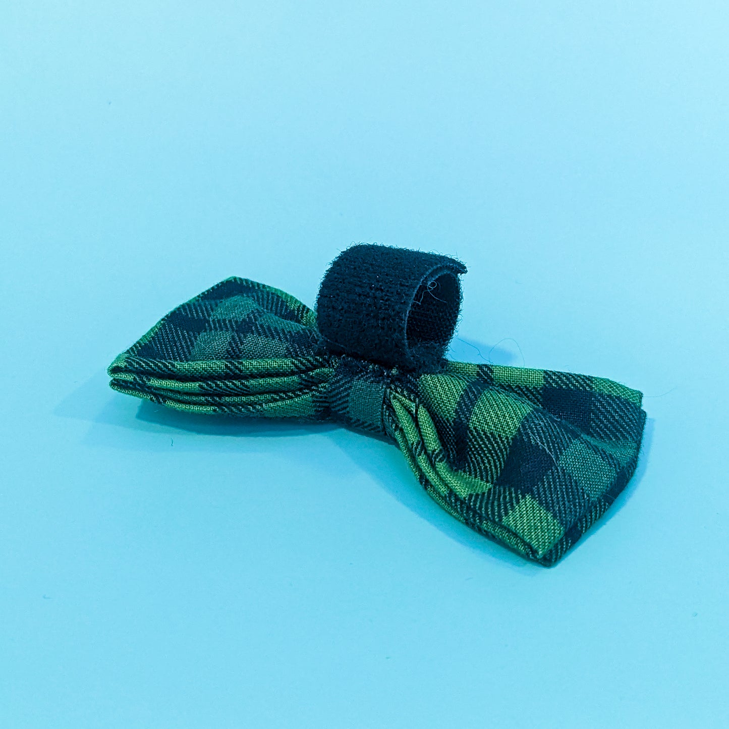 Green Plaid Dog Bowtie