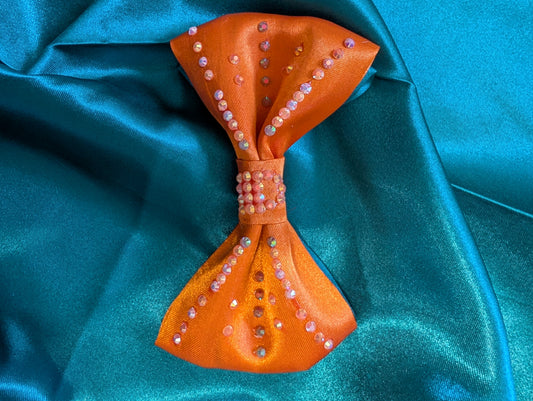 That's show business for ya Bowtie