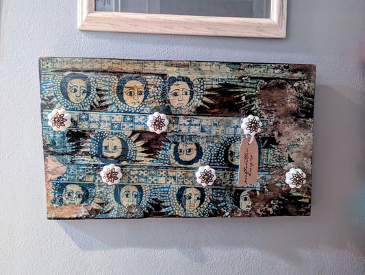 Wooden Jewelry Wall Mount