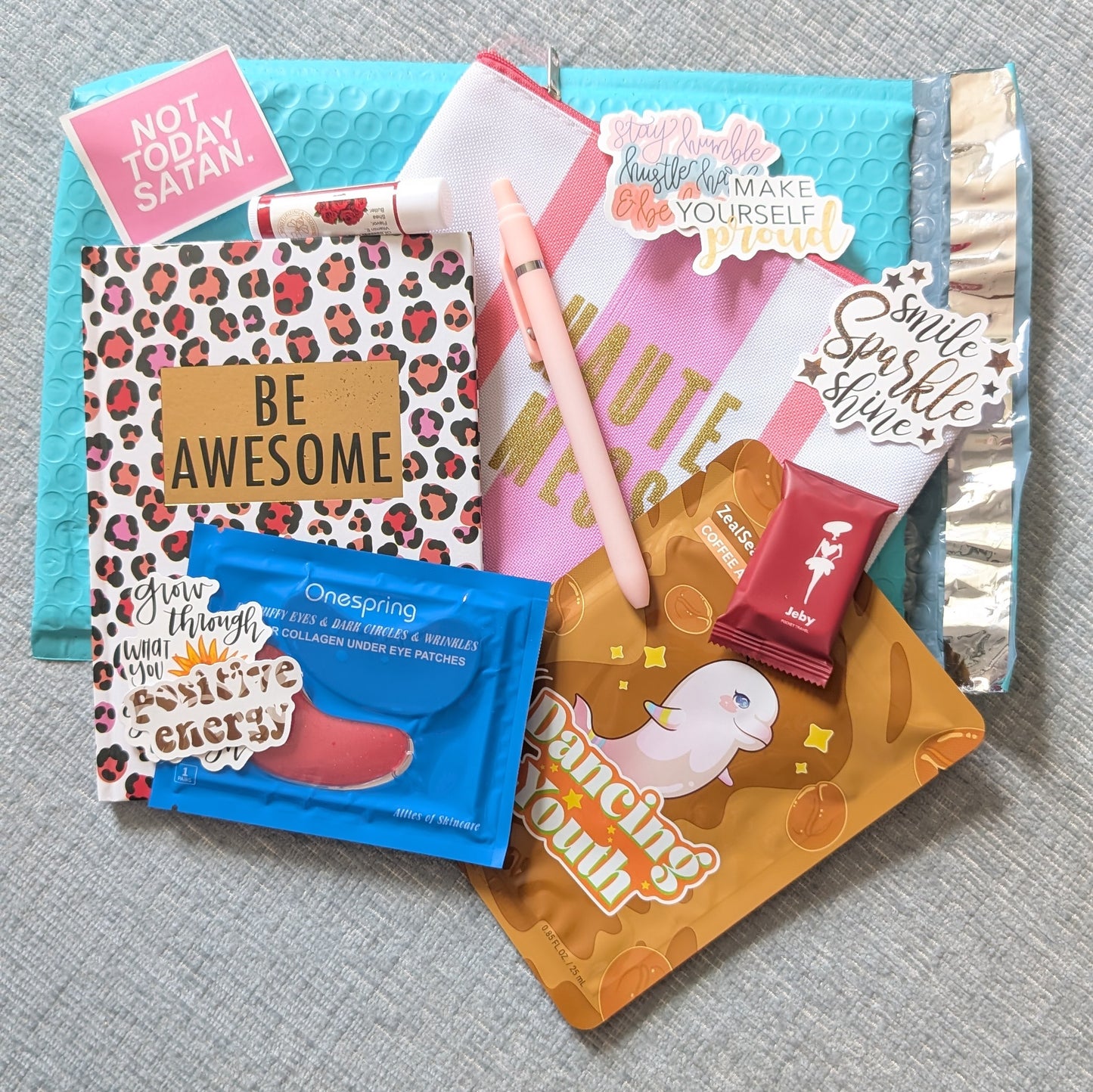 Haute Mama Bestie Gift
